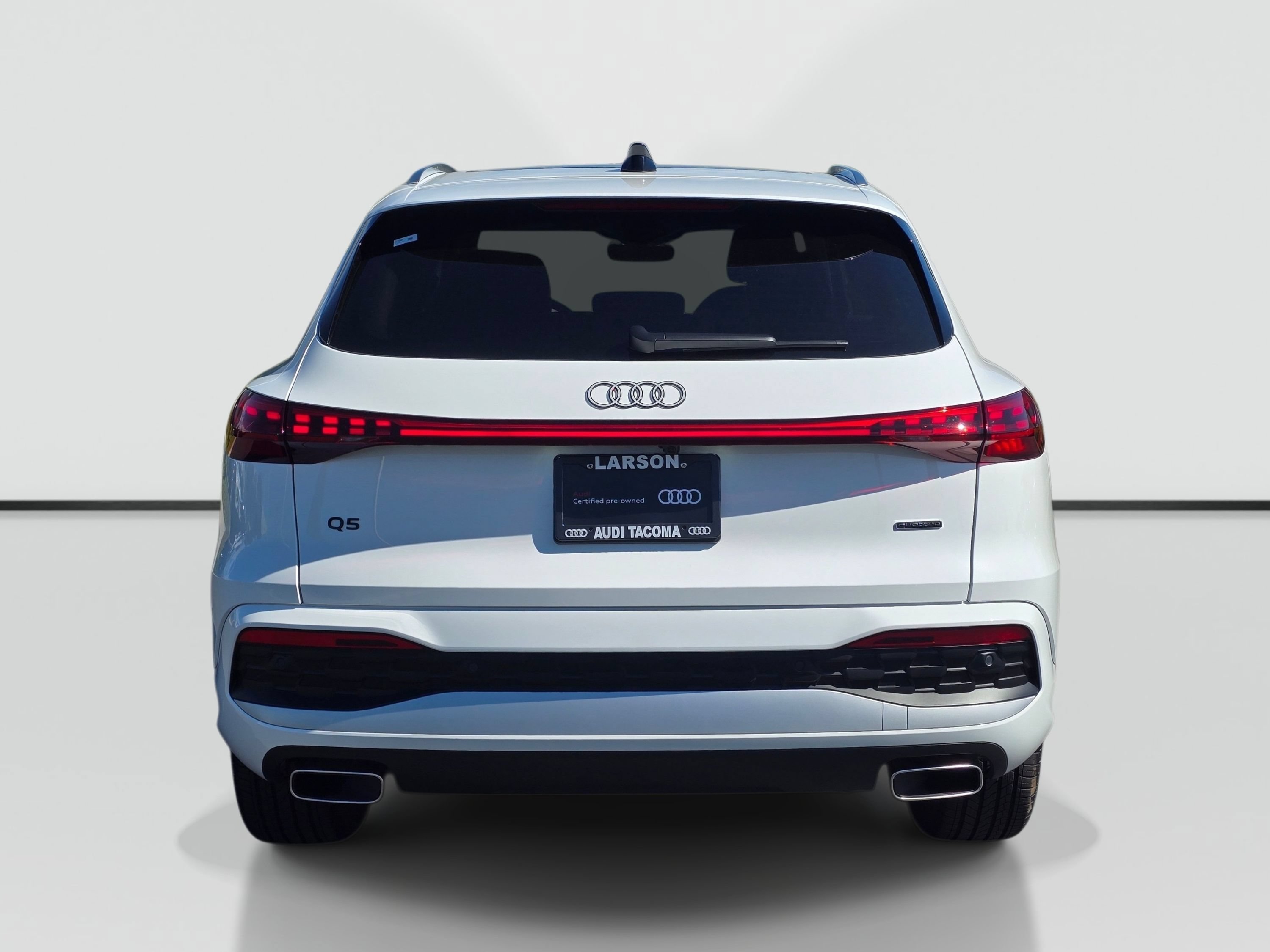 Certified 2025 Audi Q5 Premium w/ Convenience Package AWD/4WD image 4