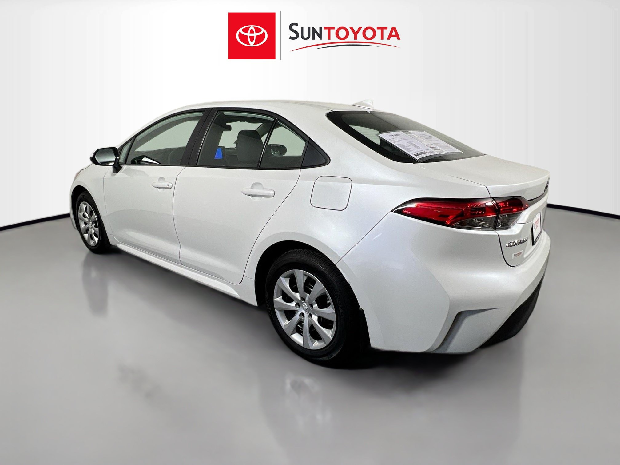 Used 2026 Toyota Corolla LE FWD image 6