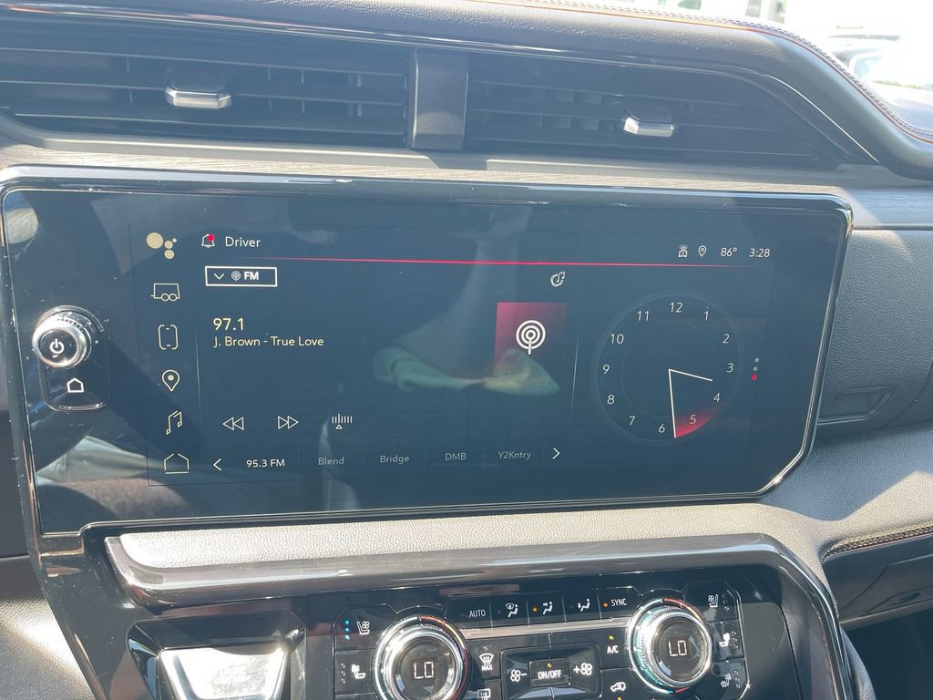 Used 2023 GMC Sierra 1500 AT4 w/ AT4 Premium Package image 19