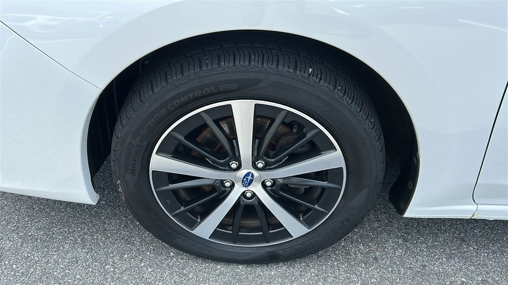 Used 2019 Subaru Impreza 2.0i Premium image 8