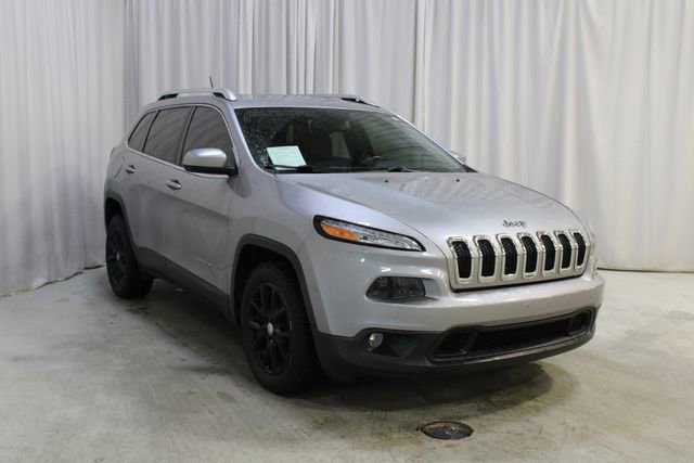 Used 2015 Jeep Cherokee Latitude FWD image 36