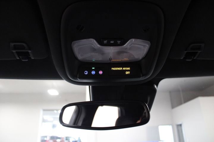 Used 2024 Chevrolet TrailBlazer RS w/ Convenience Package image 39