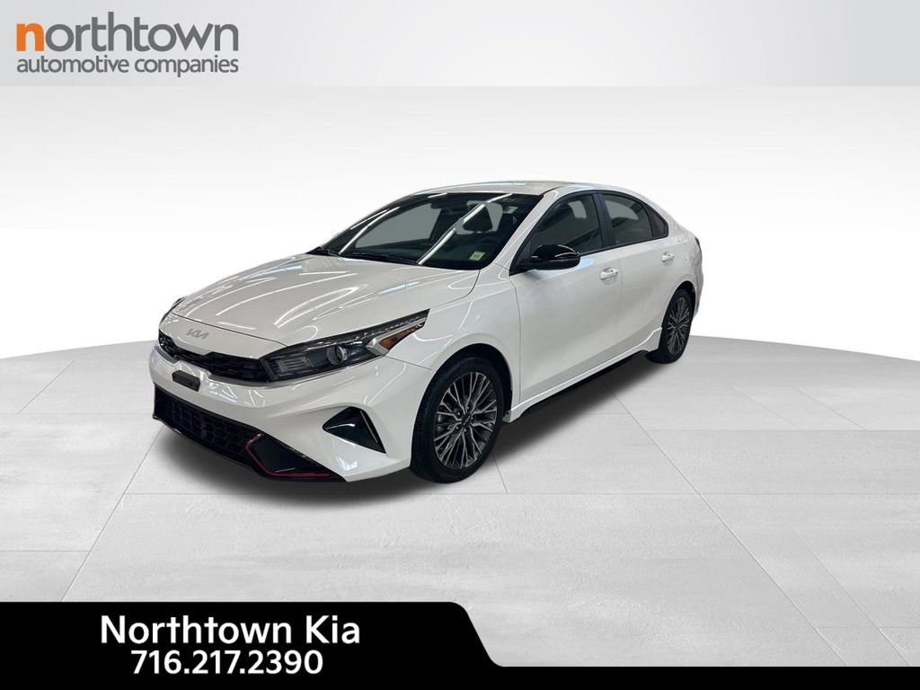 Used 2023 Kia Forte GT-Line image 1