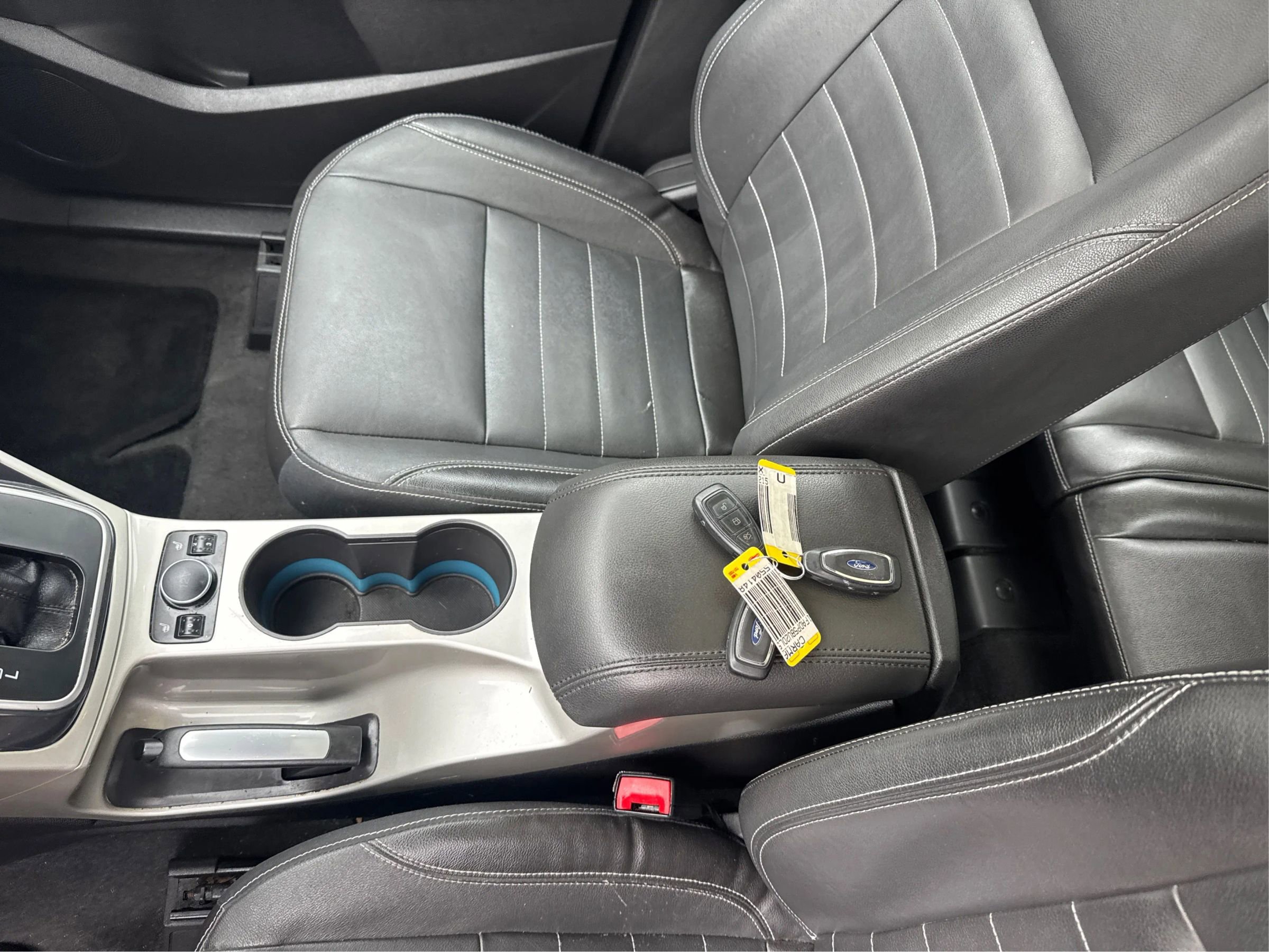 Used 2013 Ford C-MAX SEL image 19