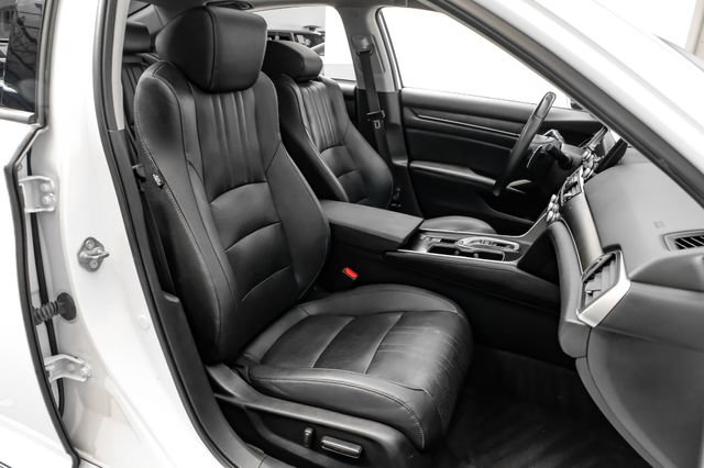 Used 2019 Honda Accord Touring image 38