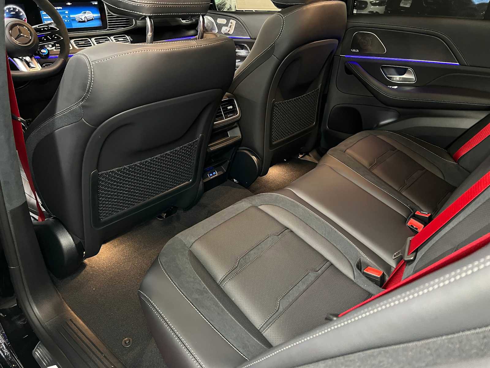 New 2026 Mercedes-Benz GLE 63 AMG S image 19