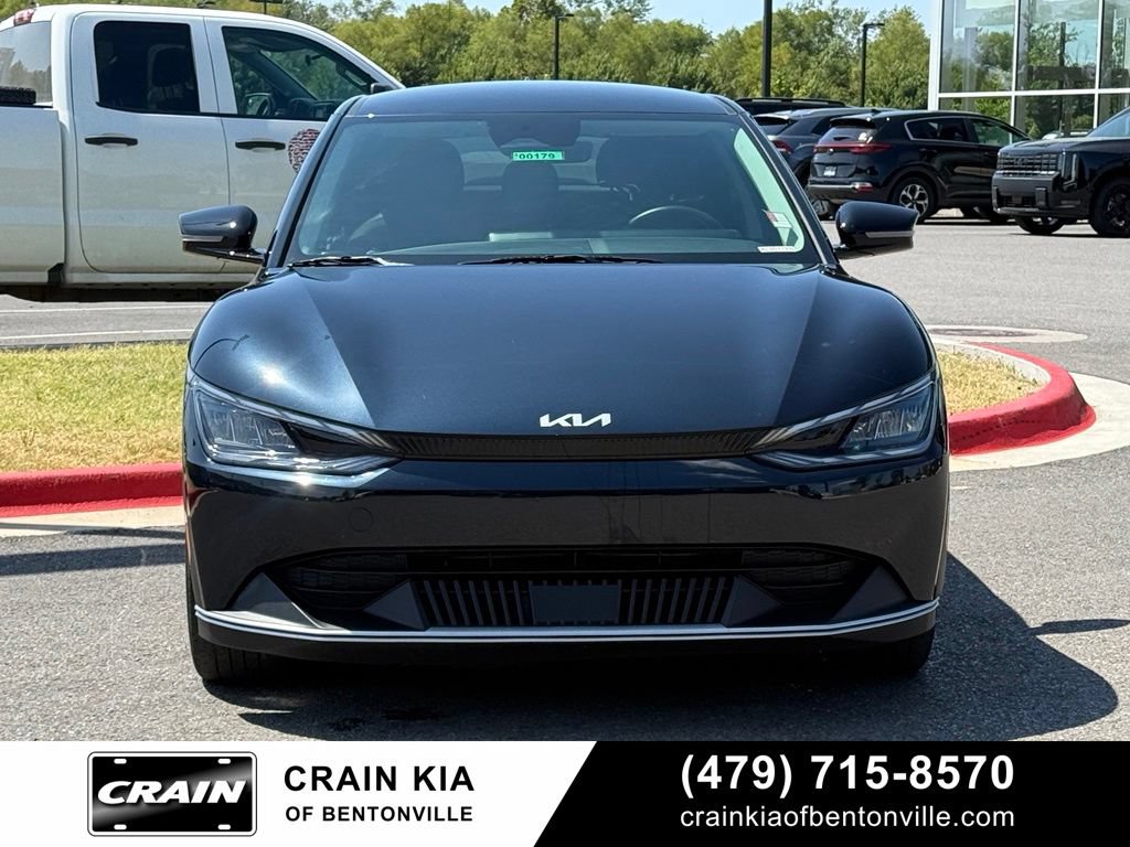 Used 2024 Kia EV6 Light RWD image 2