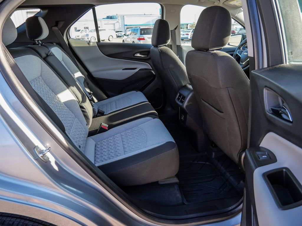 Used 2024 Chevrolet Equinox LS w/ Driver Confidence II Package image 17