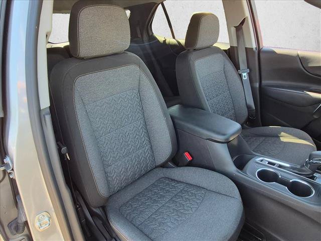 Used 2024 Chevrolet Equinox LT AWD/4WD image 19