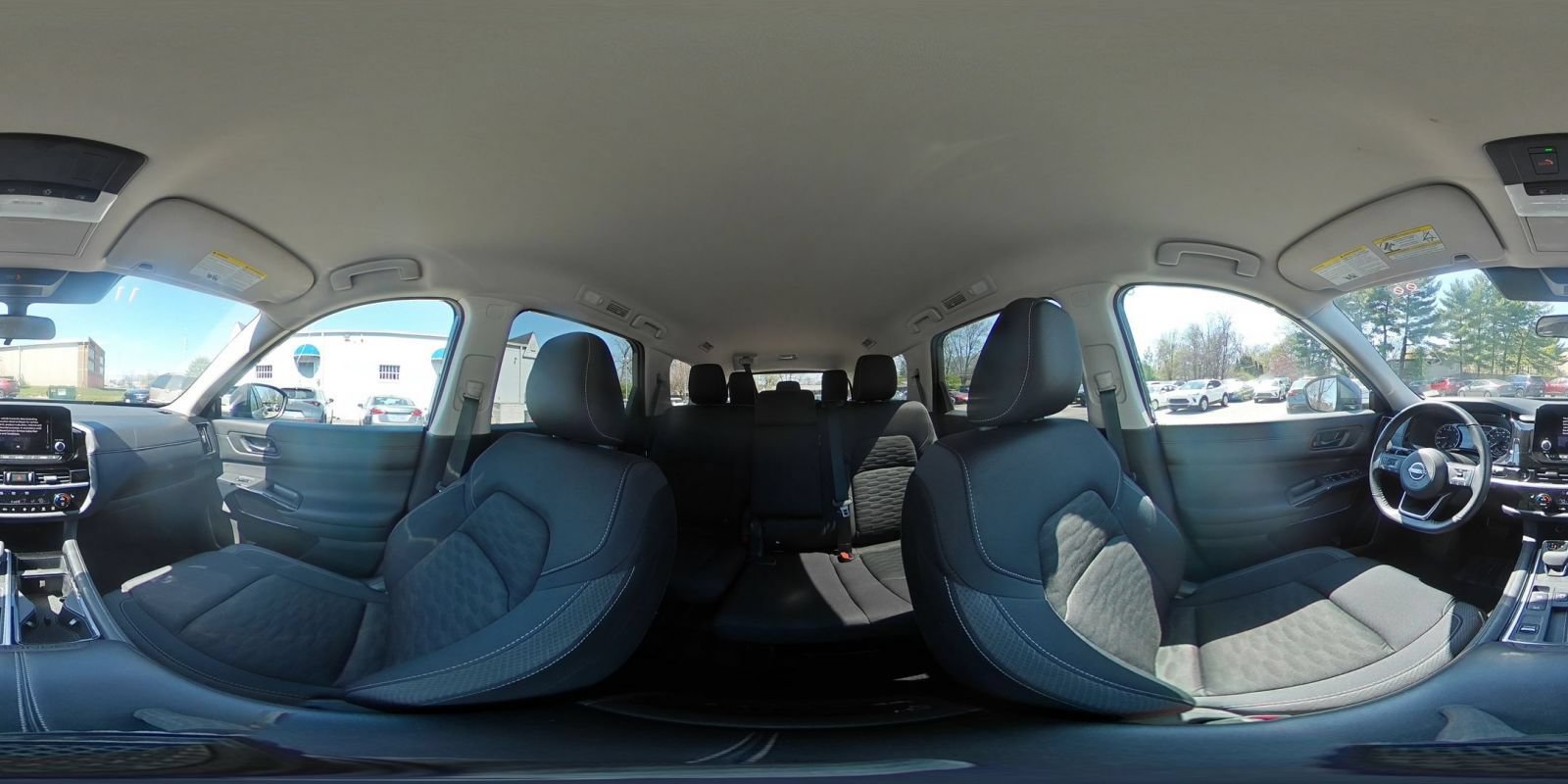 Used 2025 Nissan Pathfinder SV FWD image 44