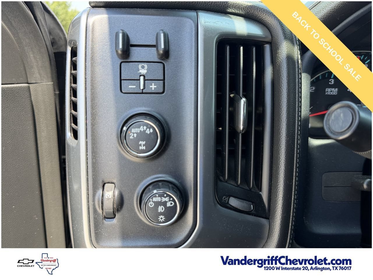Used 2017 Chevrolet Silverado 1500 LTZ w/ LTZ Plus Package AWD/4WD image 20
