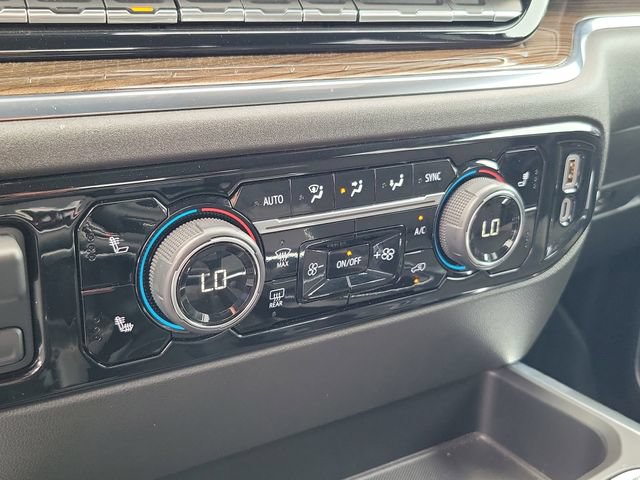 Used 2024 Chevrolet Silverado 1500 RST AWD/4WD image 27