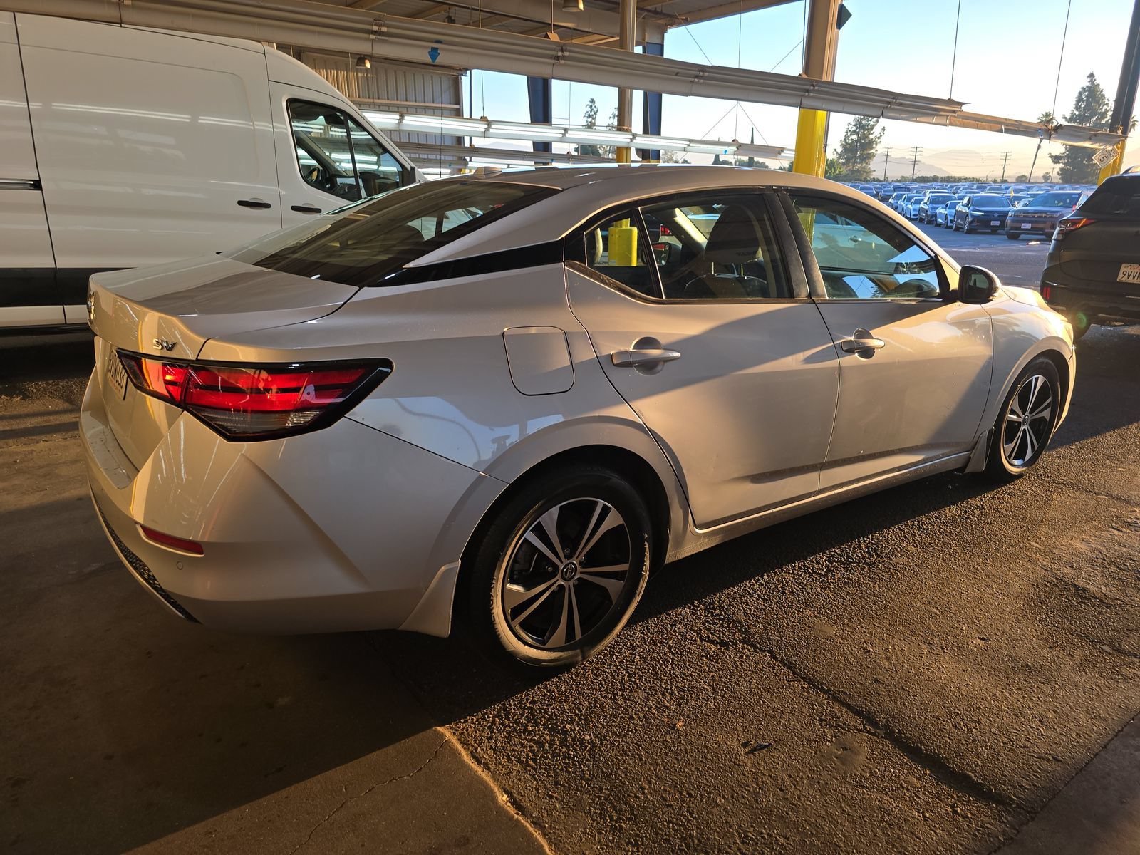 Used 2020 Nissan Sentra SV FWD image 6
