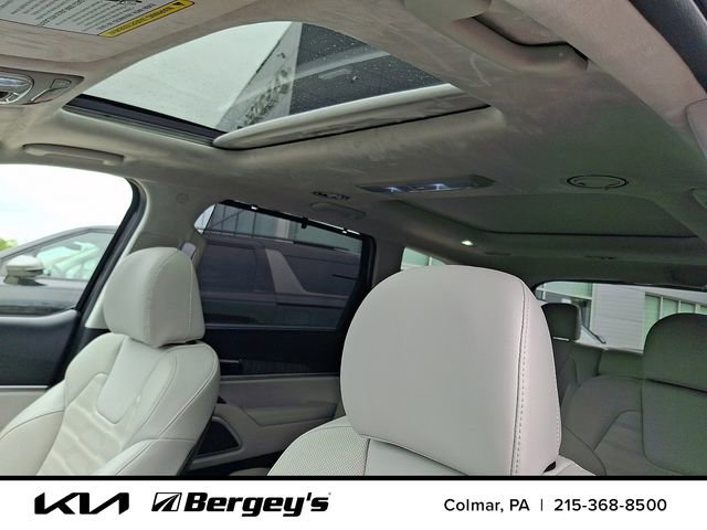 Certified 2024 Kia Telluride SX Prestige w/ Towing Package AWD/4WD image 19