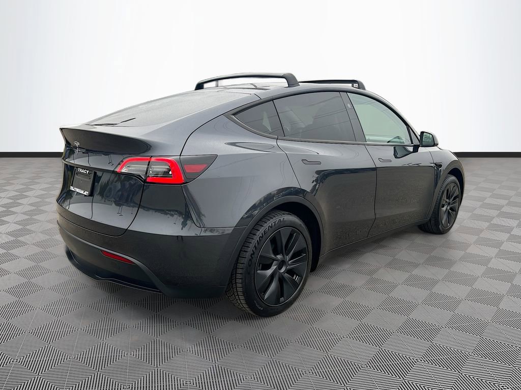 Used 2025 Tesla Model Y Long Range image 7