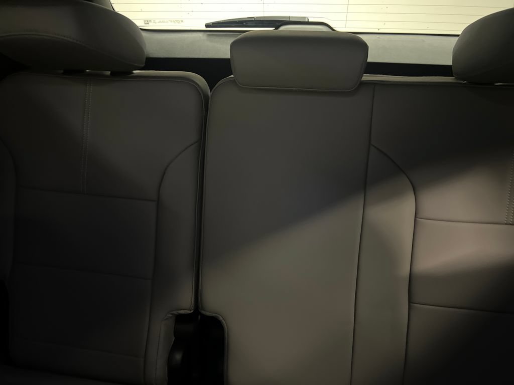 New 2026 GMC Acadia Elevation w/ Elevation Premium Package AWD/4WD image 14