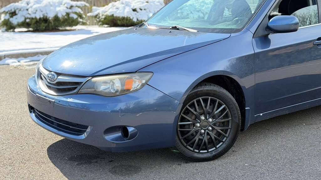 Used 2011 Subaru Impreza 2.5i image 3