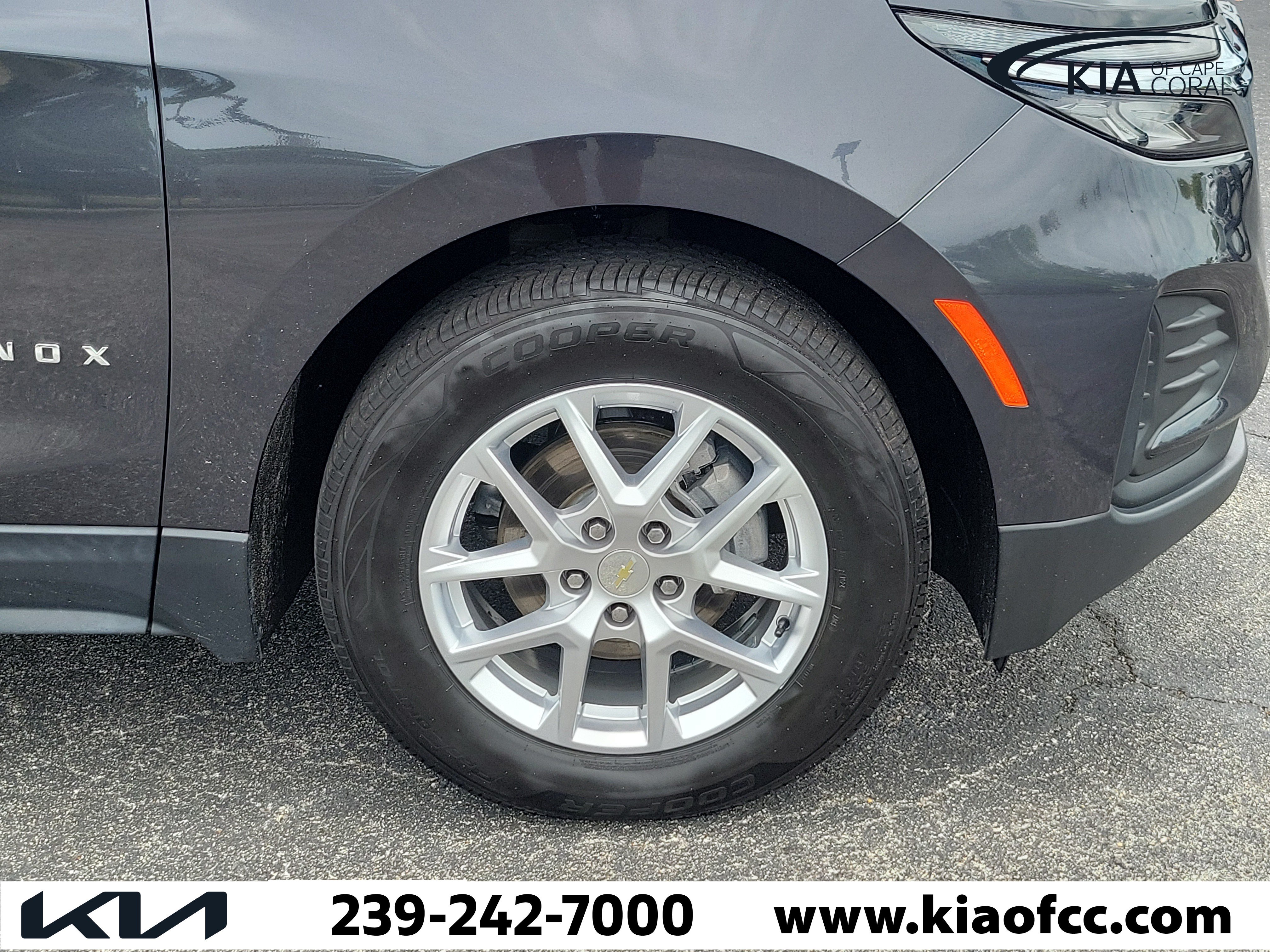 Used 2022 Chevrolet Equinox LS FWD image 7