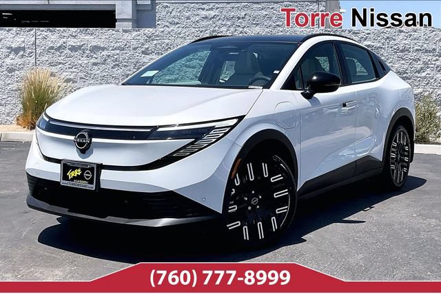 New 2026 Nissan Leaf Platinum+ w/ Illuminated Package FWD image 1