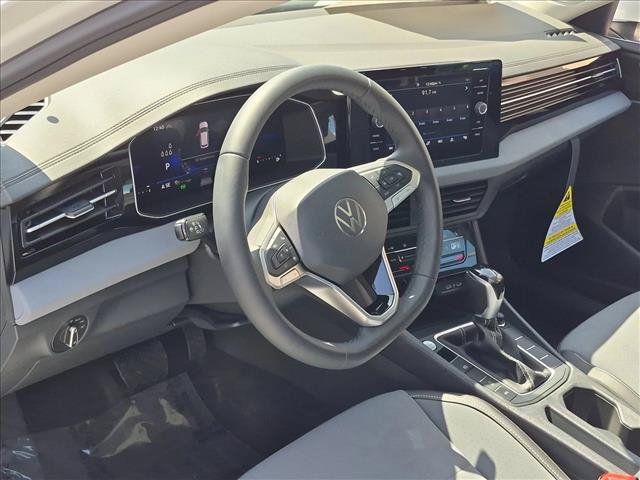 New 2027 Volkswagen Jetta SE FWD image 3