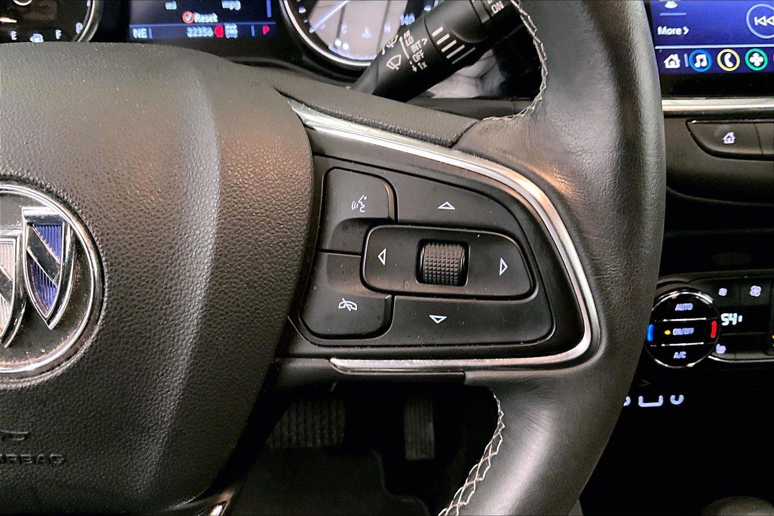 Used 2021 Buick Encore GX Select w/ Sport Touring Package image 18