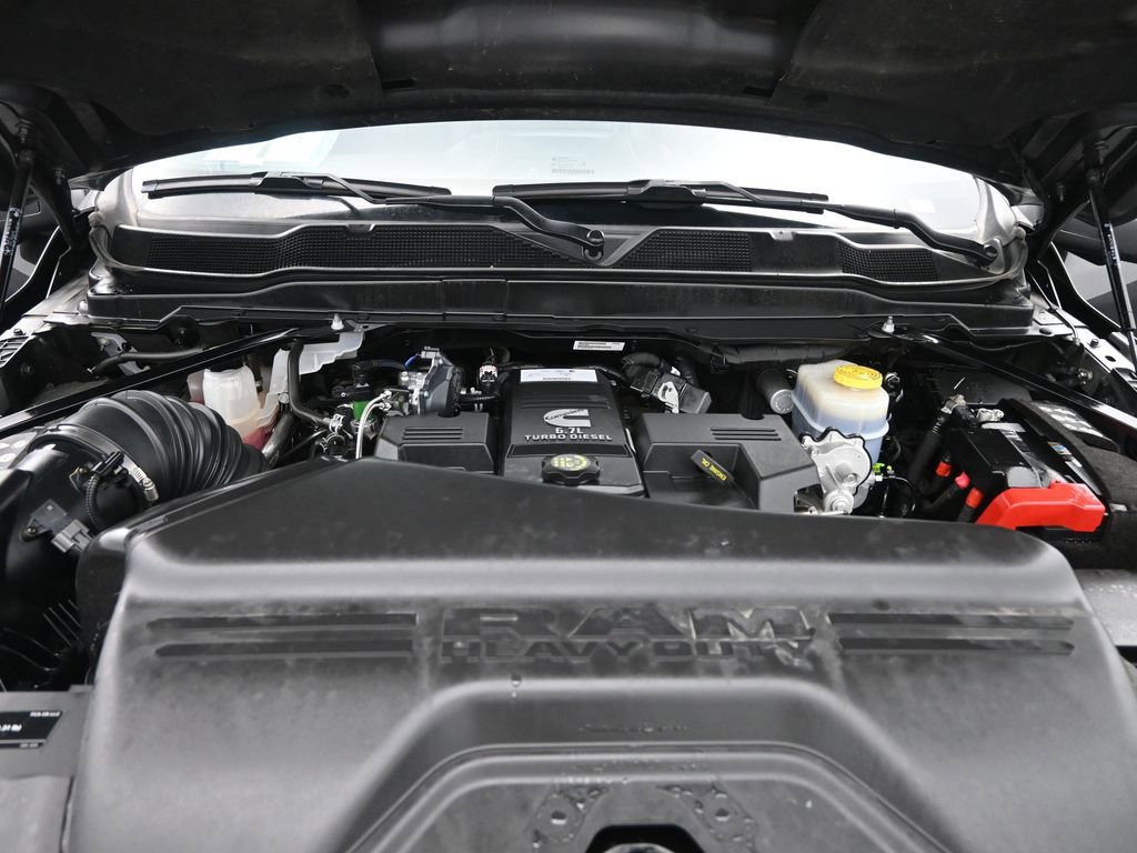 Used 2024 RAM 2500 Limited image 22