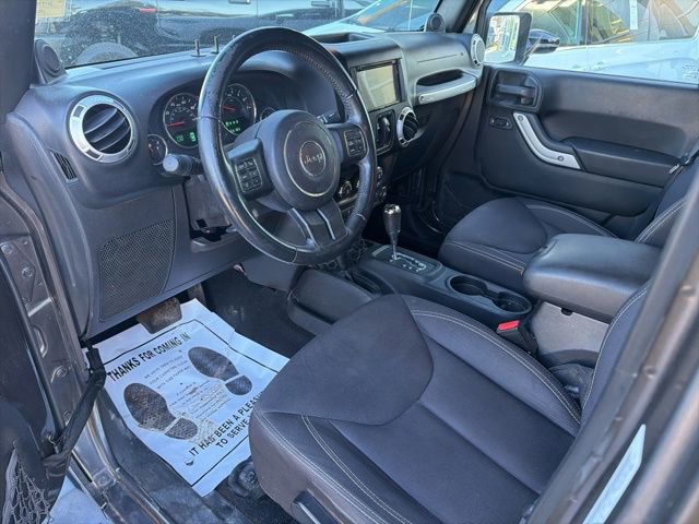 Used 2014 Jeep Wrangler Unlimited Sahara w/ Max Tow Package AWD/4WD image 20
