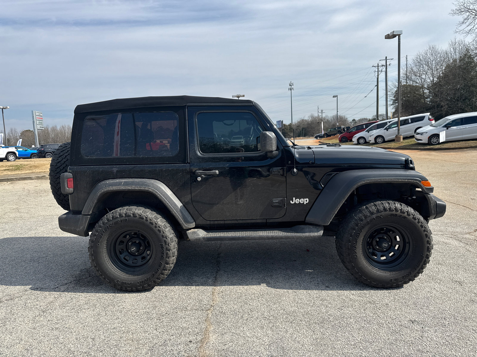 Used 2020 Jeep Wrangler Sport image 4