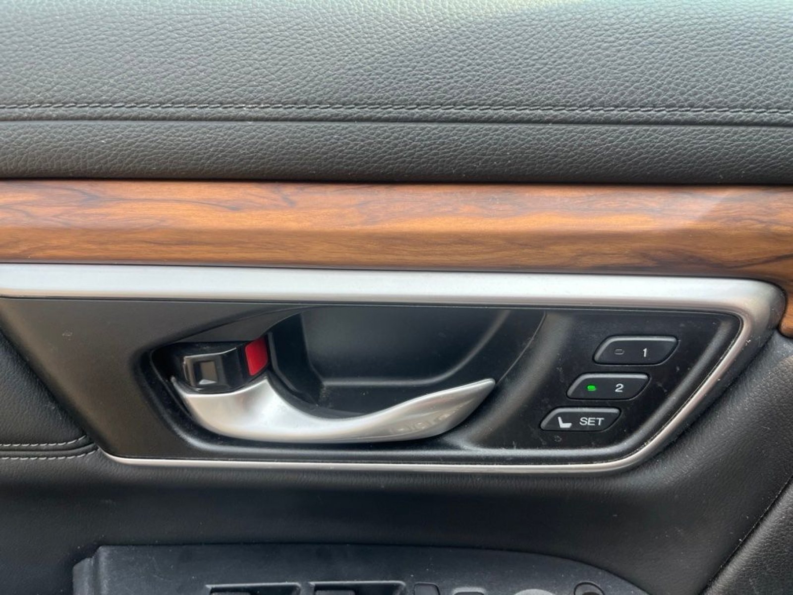 Used 2019 Honda CR-V Touring image 13