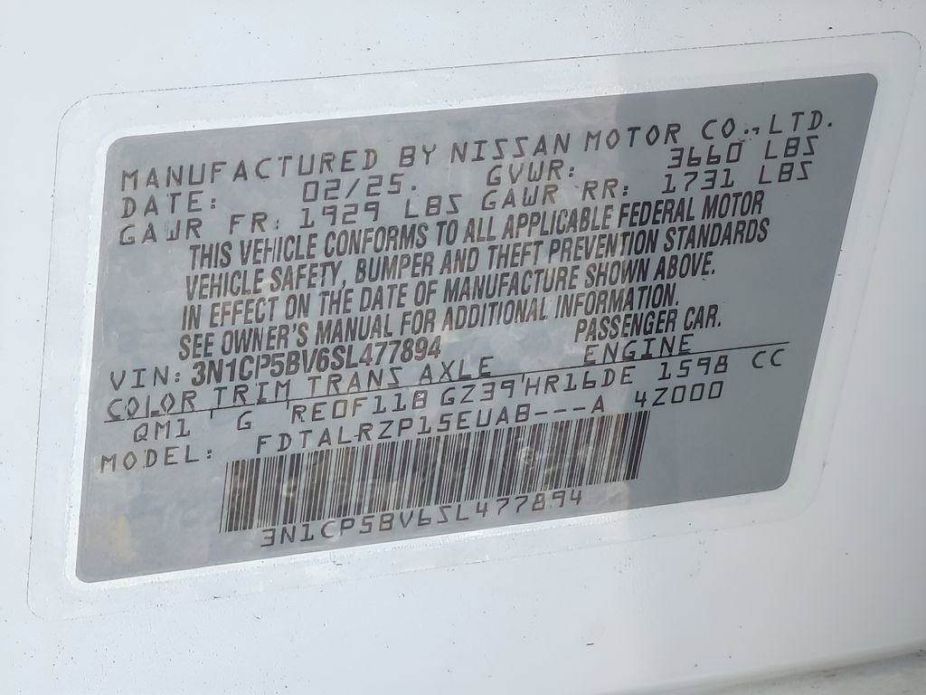 Certified 2025 Nissan Kicks Play S image 29