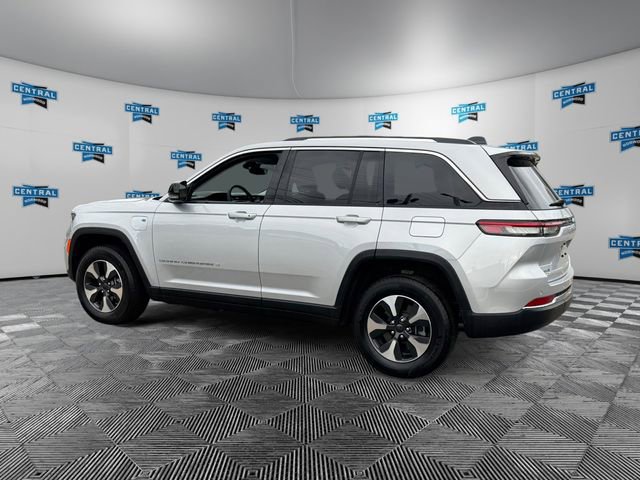 Certified 2023 Jeep Grand Cherokee 4WD 4xe image 4