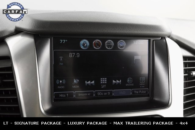 Used 2017 Chevrolet Suburban LT w/ LT Signature Package image 39