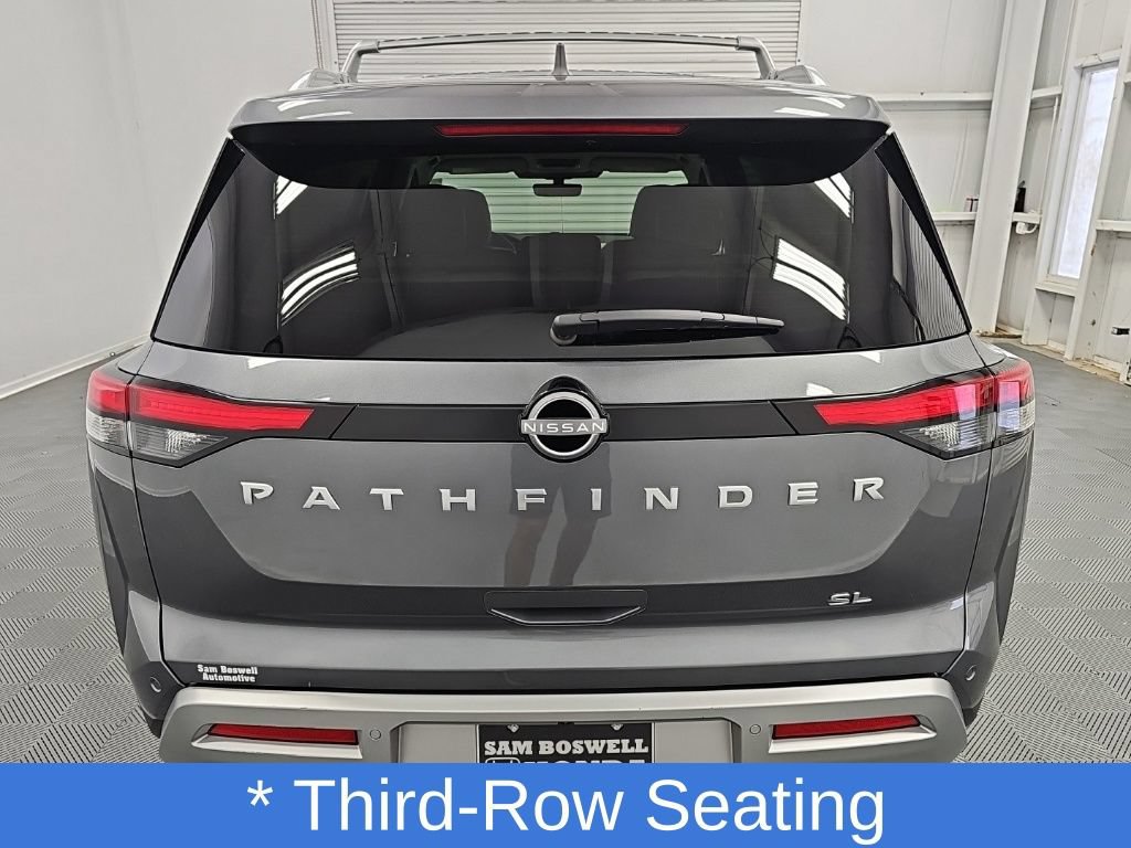 Used 2025 Nissan Pathfinder SL FWD image 8