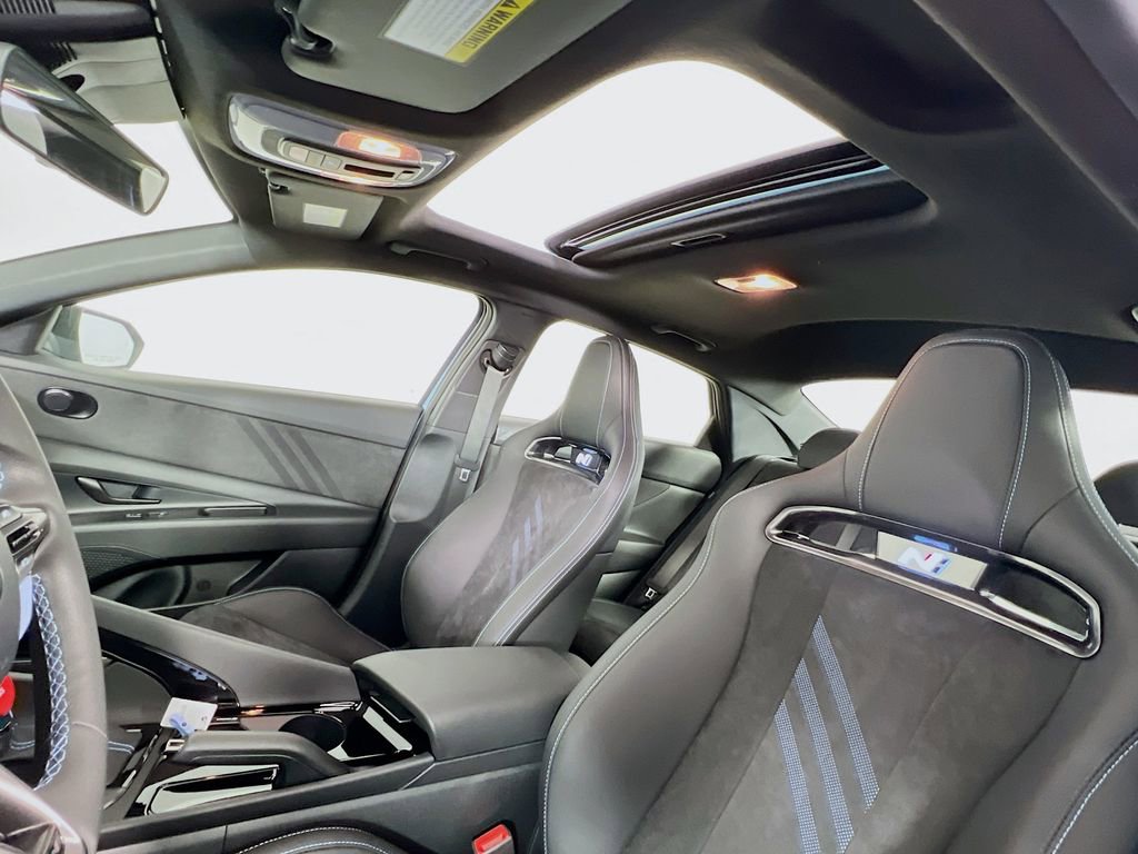 New 2026 Hyundai Elantra N FWD image 21