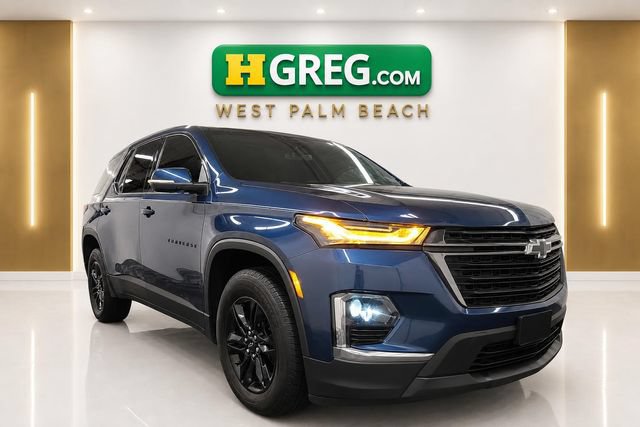 Used 2023 Chevrolet Traverse LS w/ Midnight/Sport Edition FWD image 4