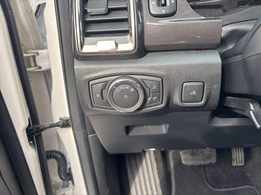 Used 2020 Ford Ranger Lariat w/ Equipment Group 501A Mid AWD/4WD image 19