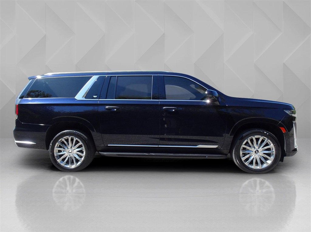 Used 2022 Cadillac Escalade ESV Premium Luxury image 6