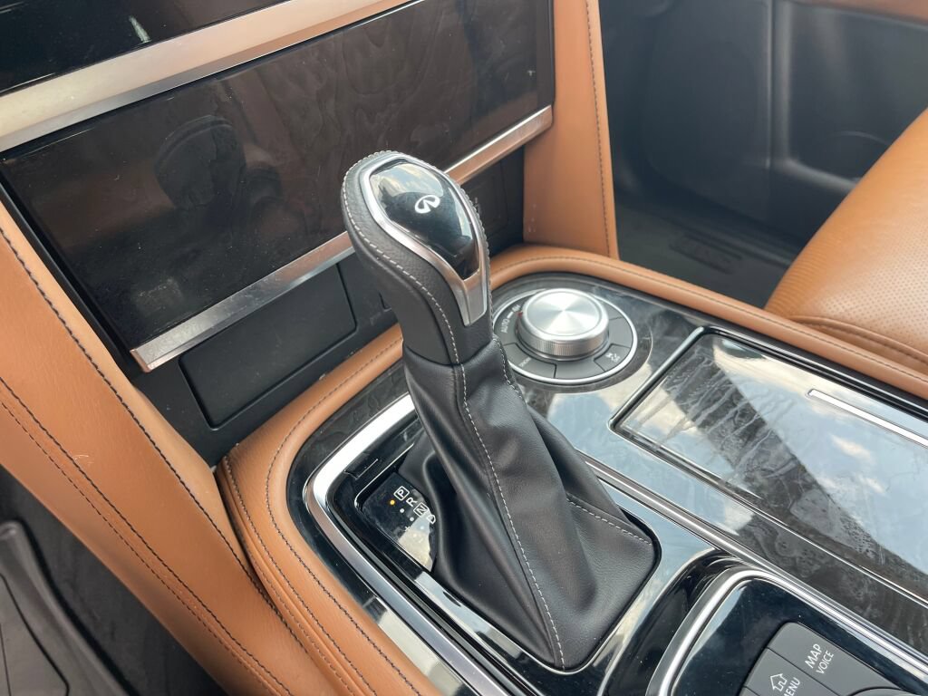 Used 2023 INFINITI QX80 Sensory w/ All-Season Package AWD/4WD image 15