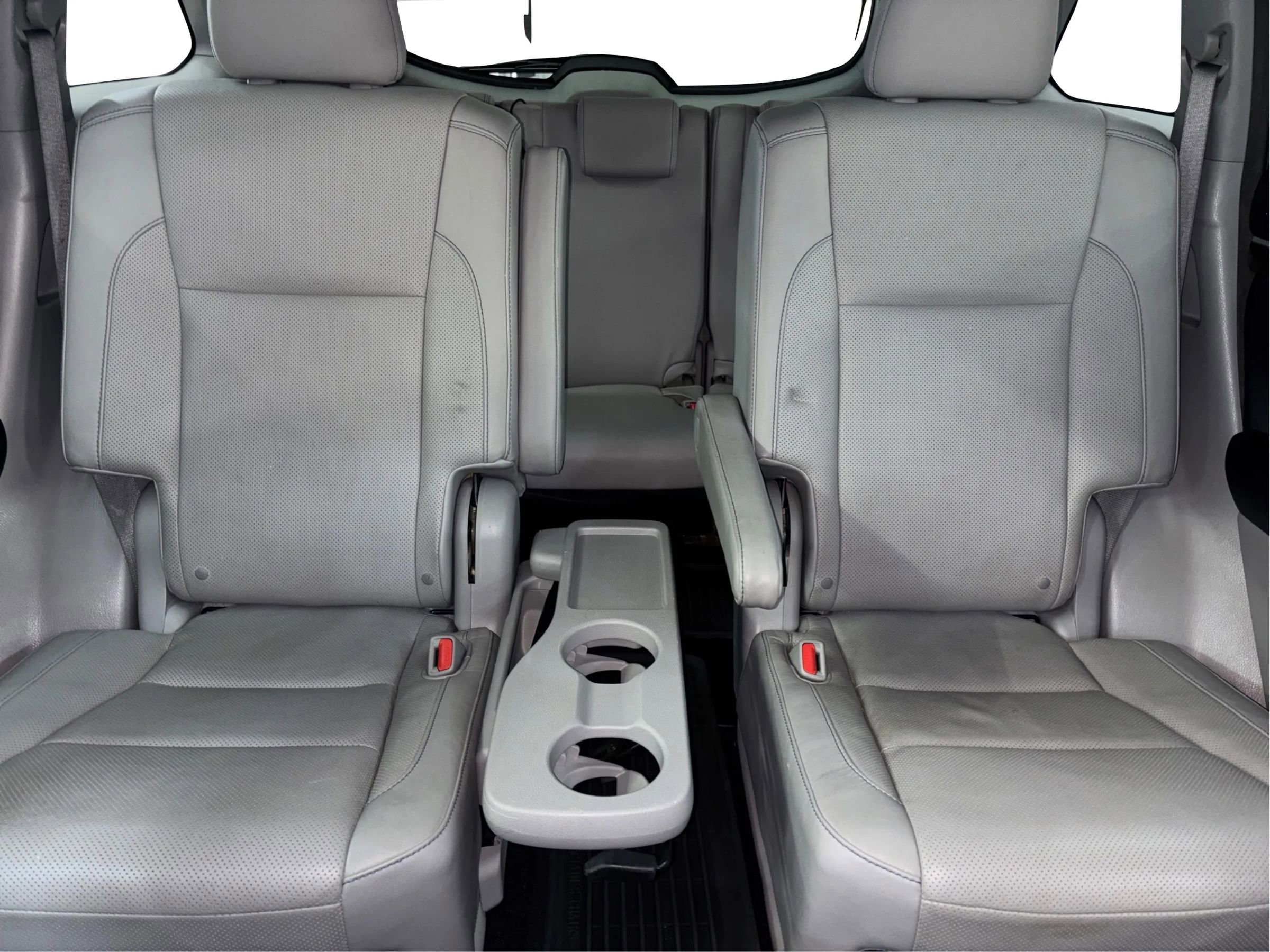 Used 2016 Toyota Highlander Limited image 20