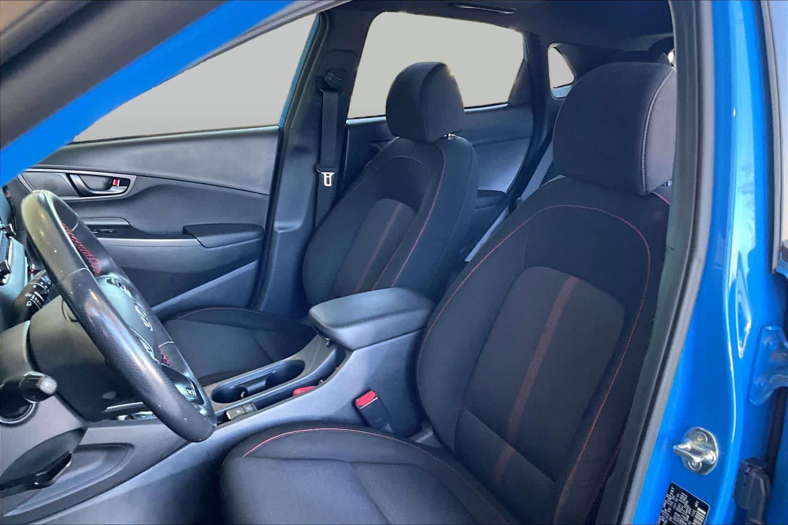 Used 2022 Hyundai Kona N Line w/ Tech Package FWD image 8