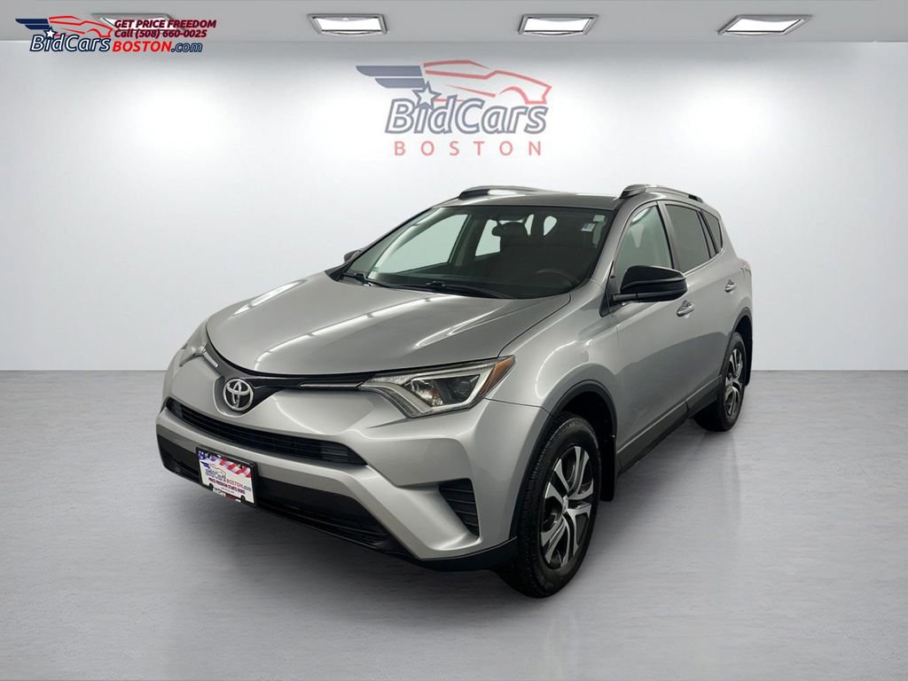 Used 2016 Toyota RAV4 LE AWD/4WD image 1