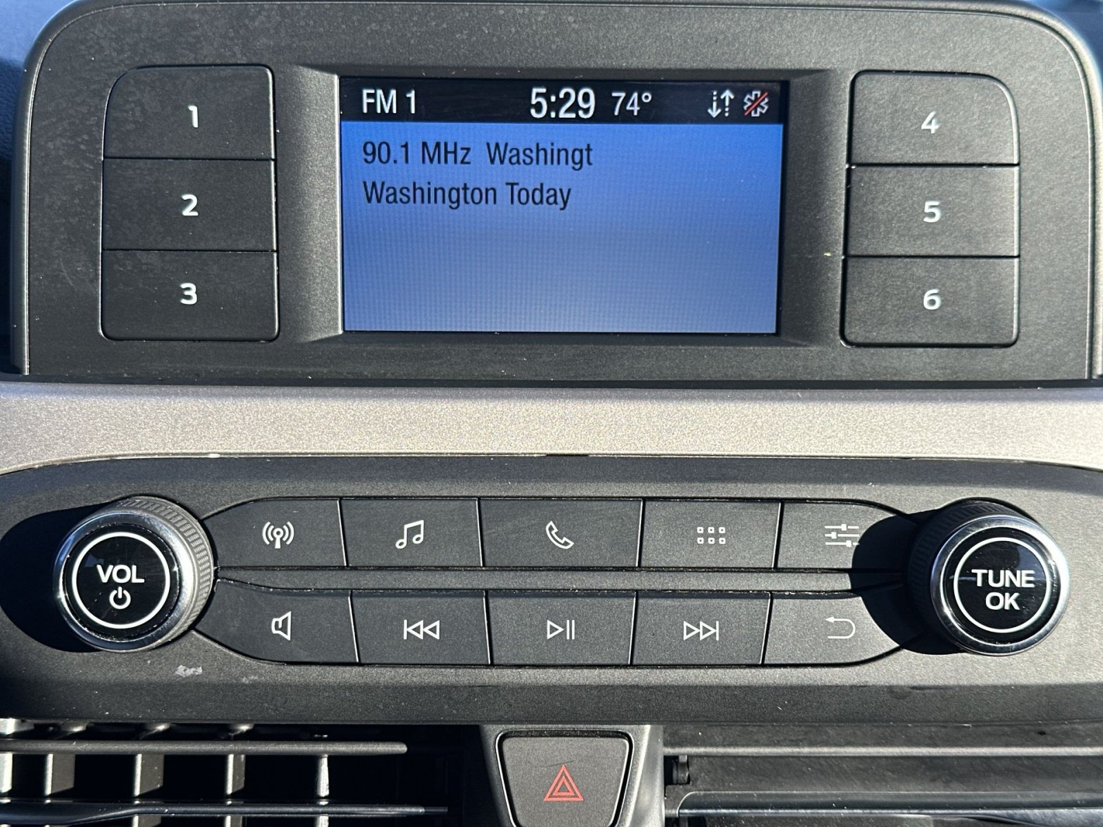 Used 2022 Ford Escape S FWD image 21