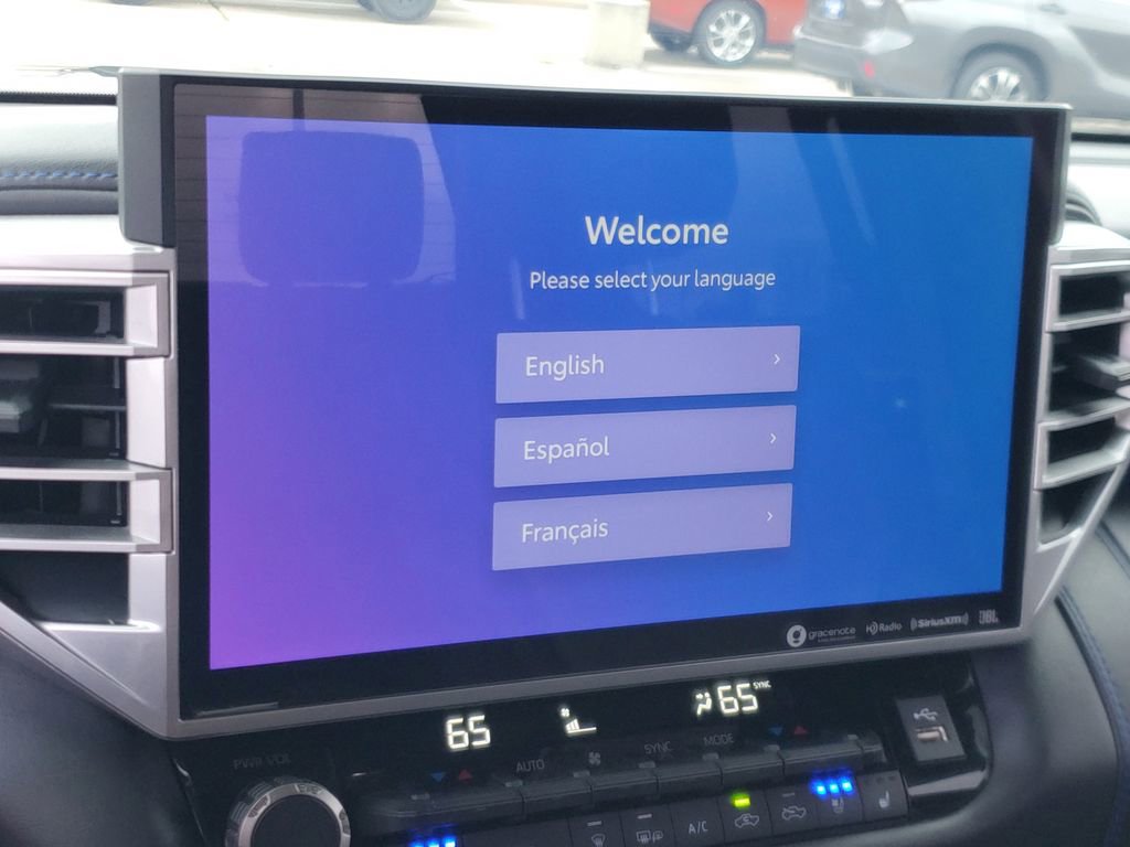 Used 2024 Toyota Tundra Platinum image 23