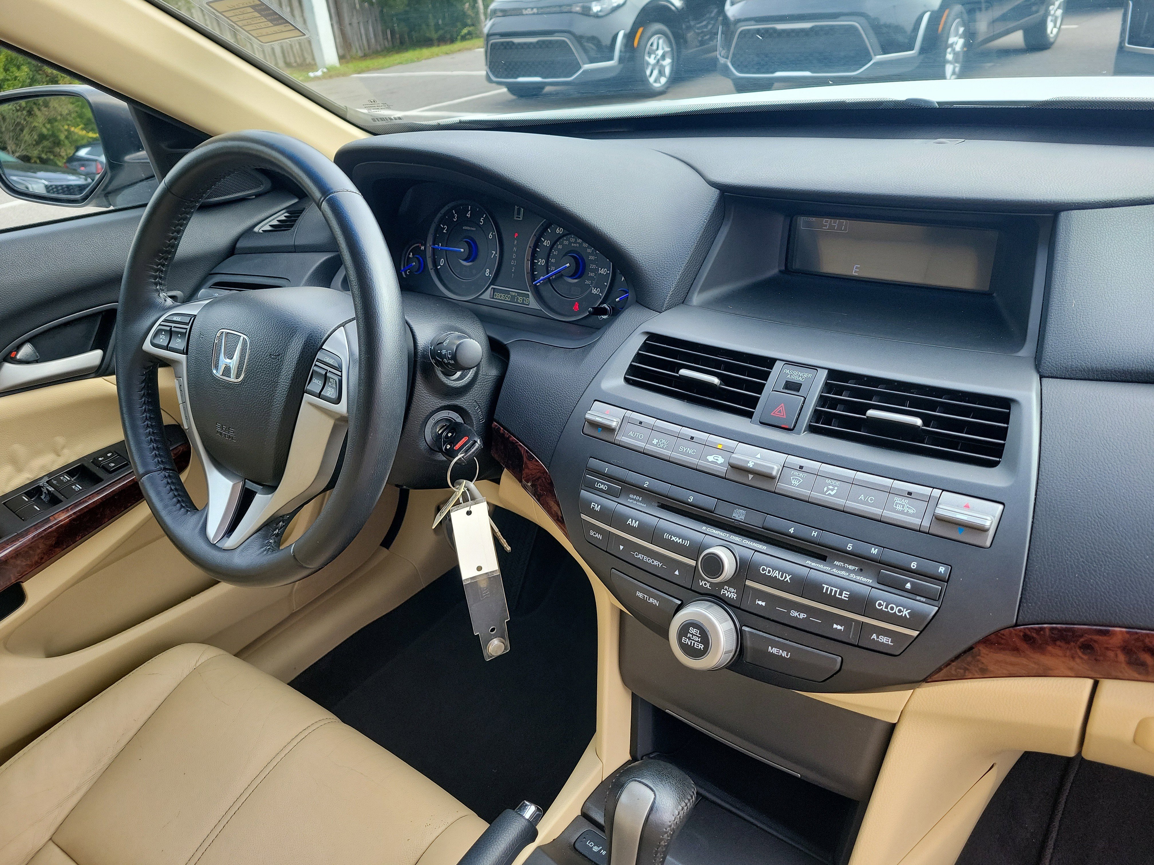 Used 2012 Honda Crosstour EX-L image 8