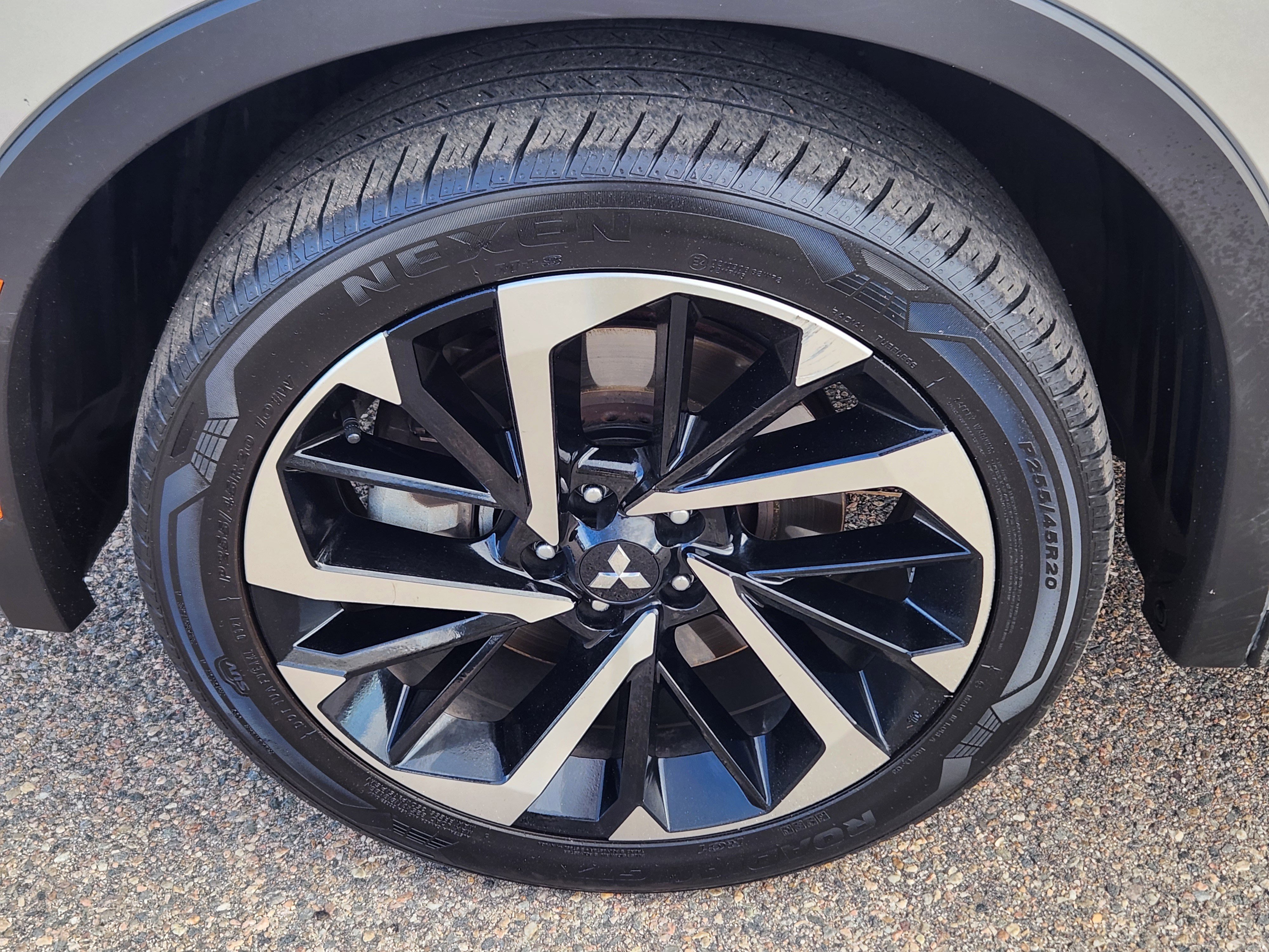 Used 2022 Mitsubishi Outlander ES image 7