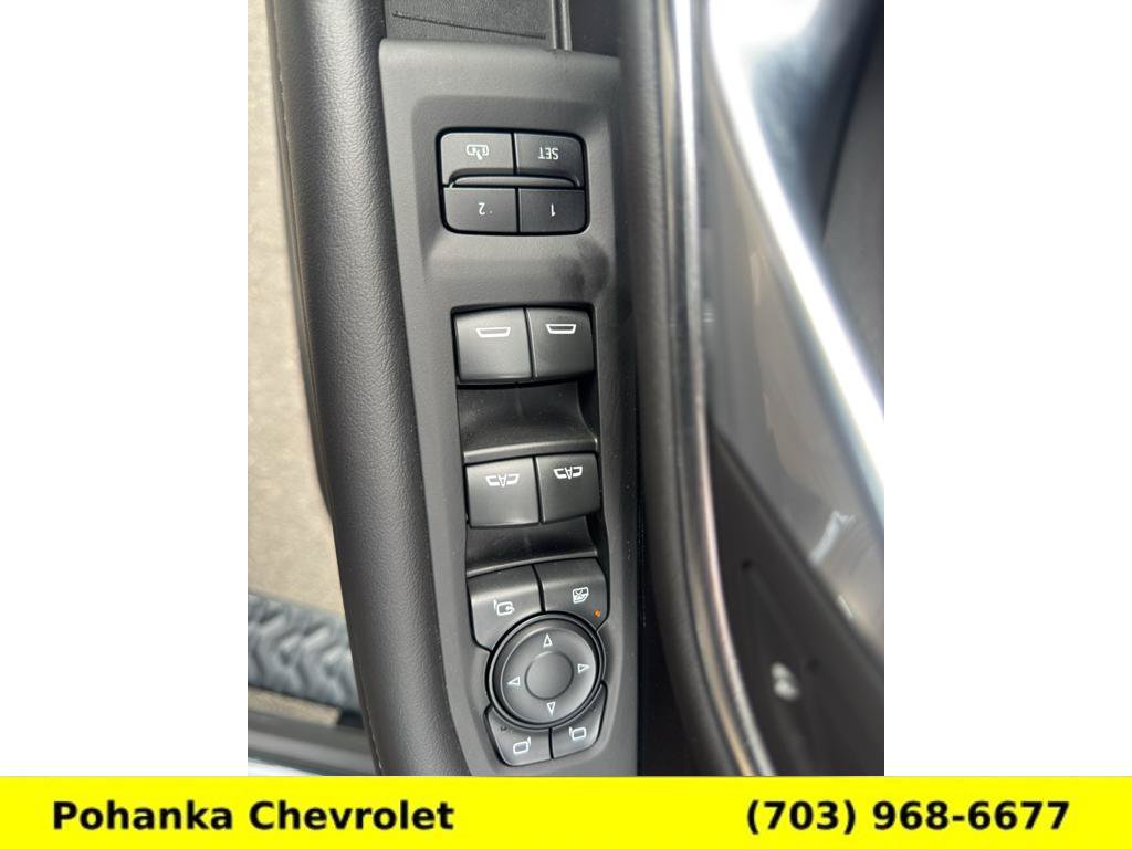 Certified 2022 Chevrolet Tahoe Z71 w/ Luxury Package AWD/4WD image 19
