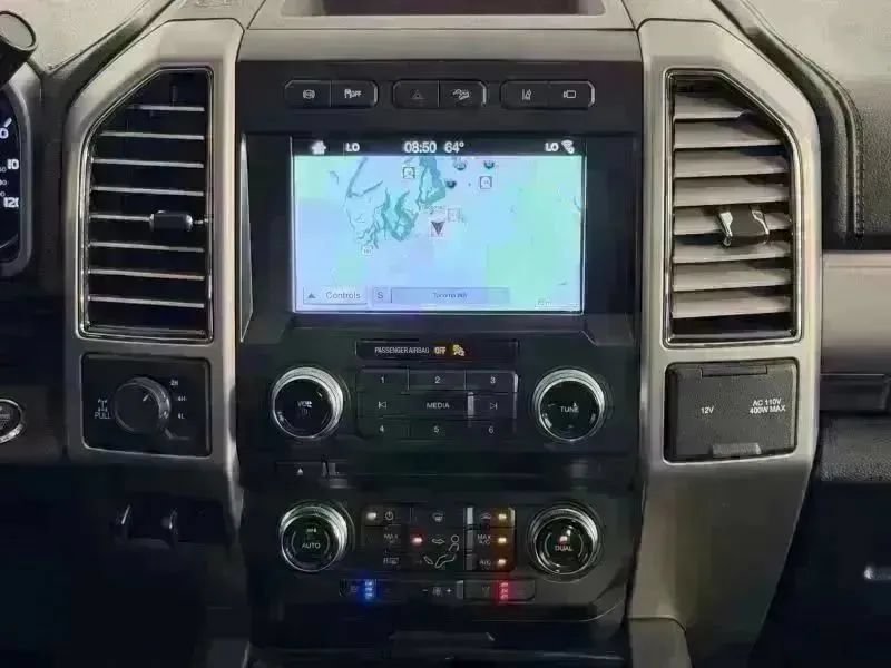 Used 2018 Ford F350 Platinum w/ Platinum Ultimate Package AWD/4WD image 34
