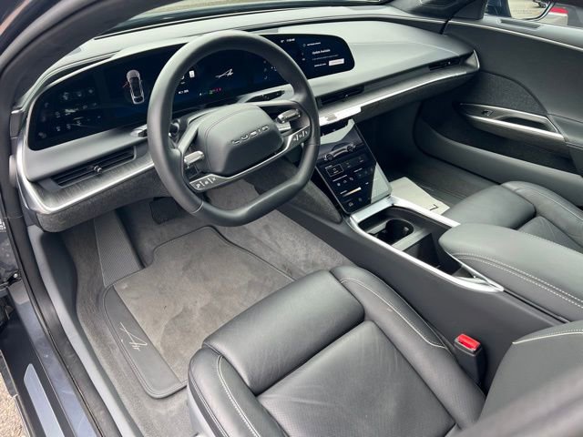 Used 2024 Lucid Air Touring AWD/4WD image 13