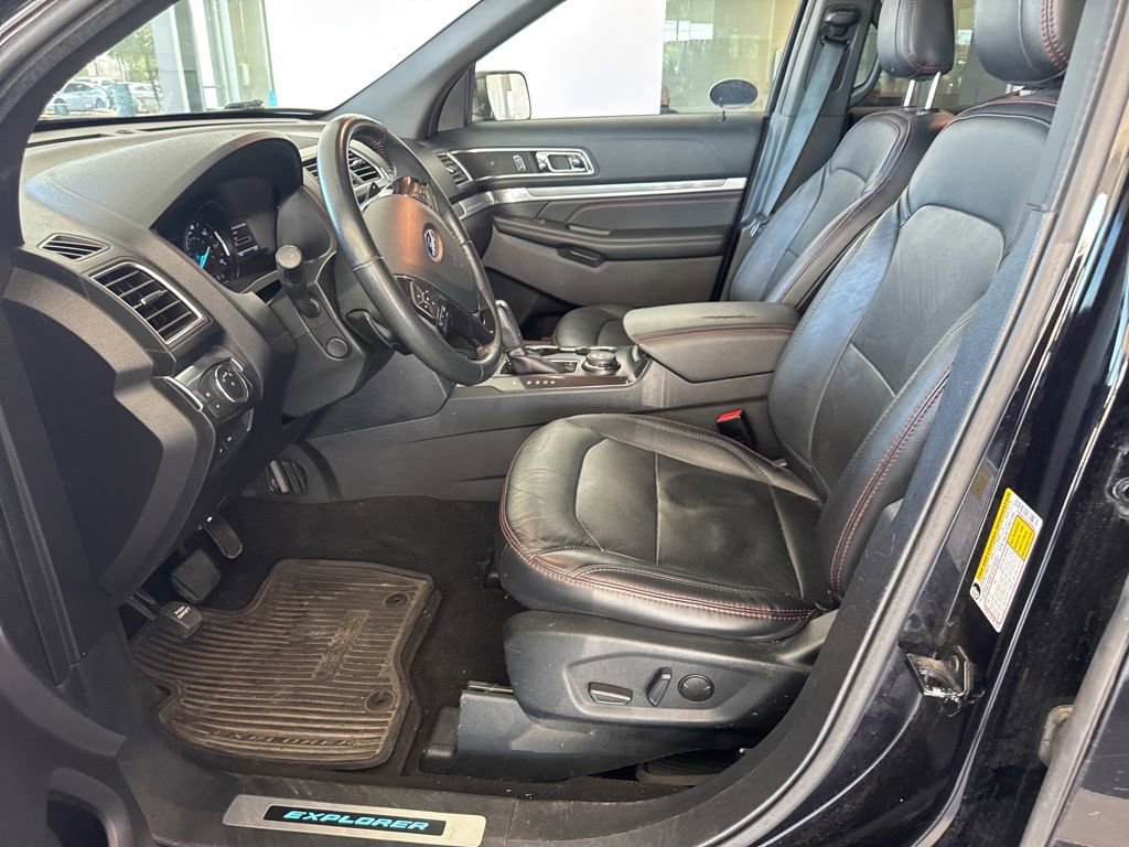 Used 2019 Ford Explorer Sport w/ Equipment Group 401A AWD/4WD image 8