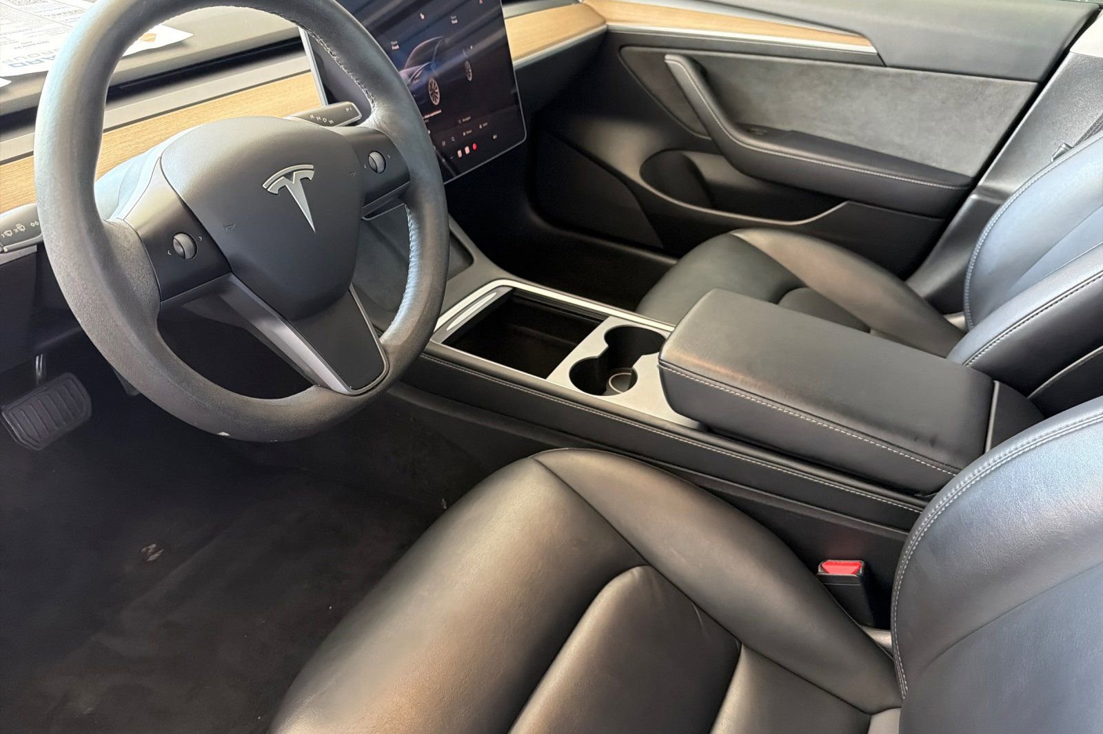 Used 2022 Tesla Model 3 Long Range AWD/4WD image 9